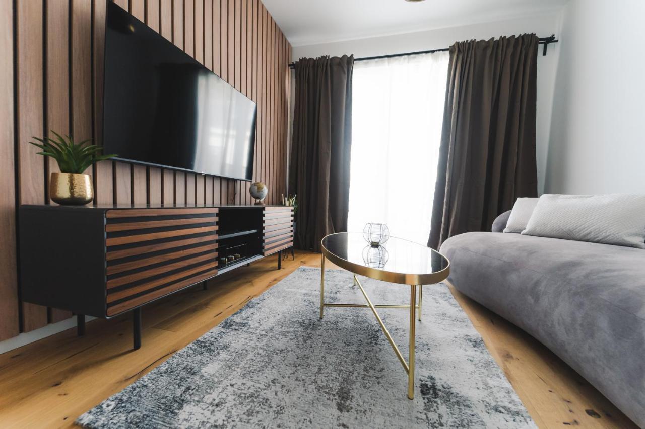 Triangle City Apartment II Виена Екстериор снимка