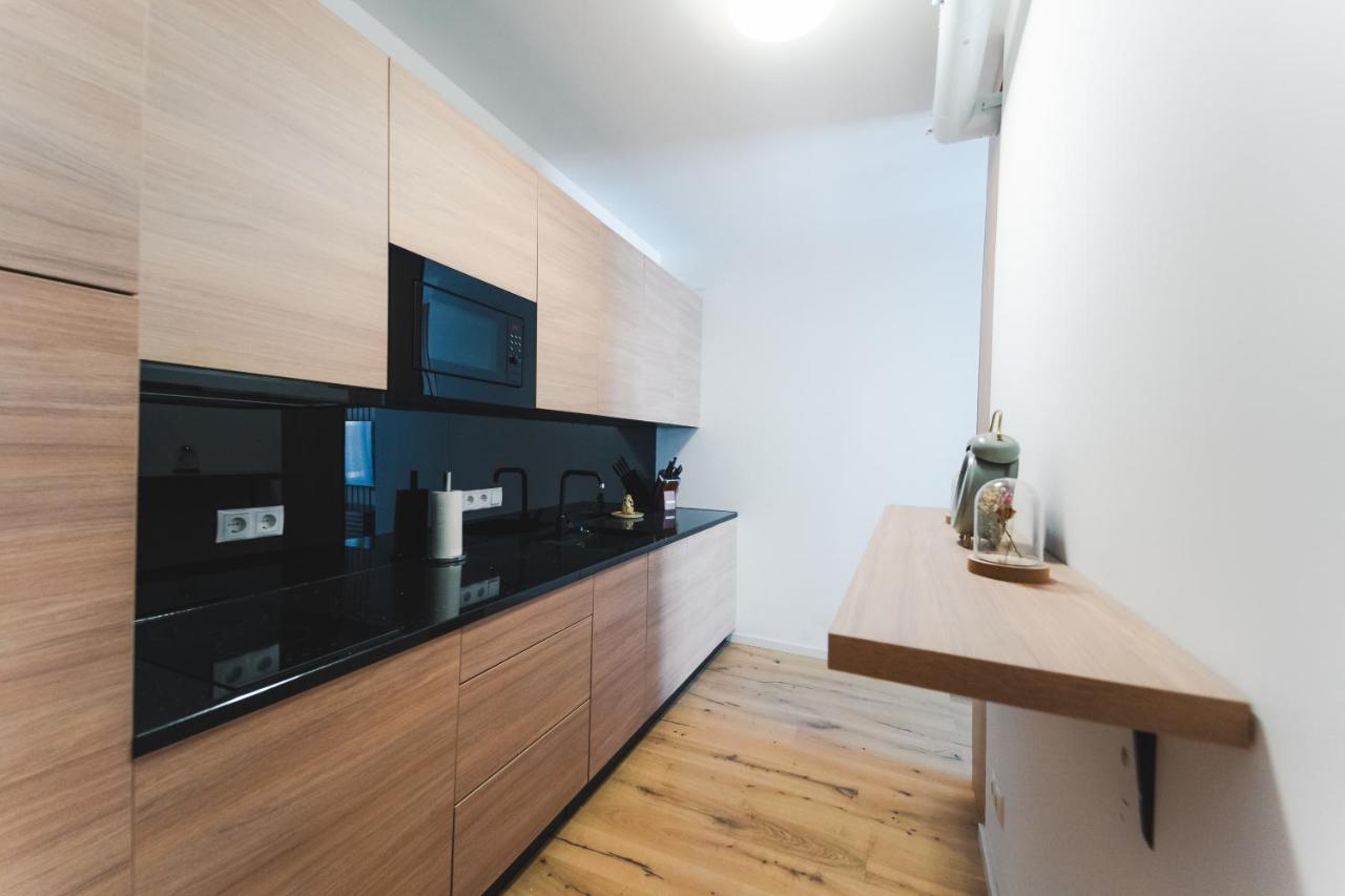 Triangle City Apartment II Виена Екстериор снимка